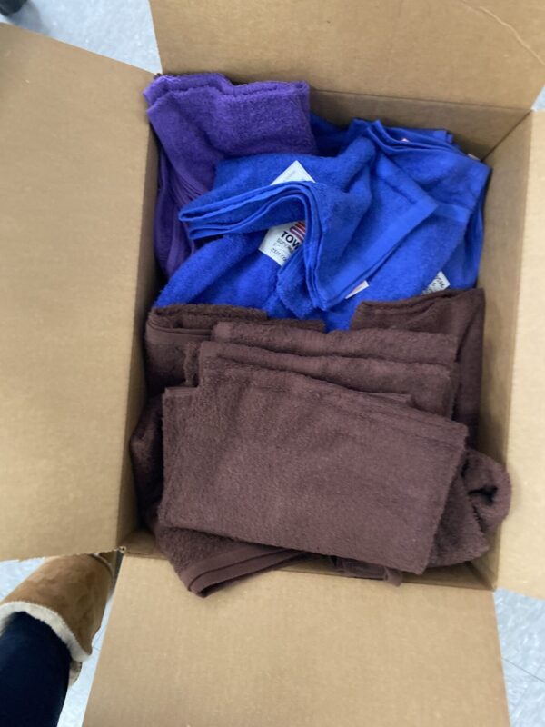 towels clearance box